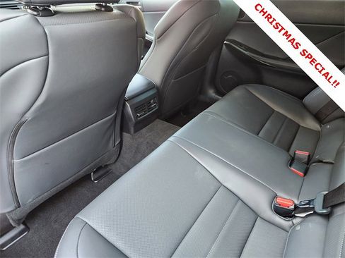 Used 2024 Lexus IS 500 image 23
