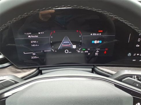 Used 2025 Audi Q5 Premium w/ Convenience Package image 21