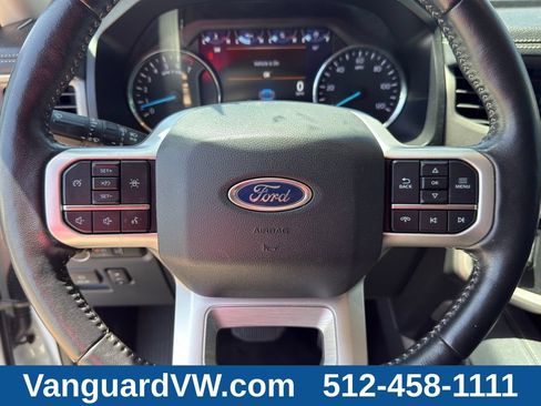 Used 2022 Ford Expedition XLT RWD image 17