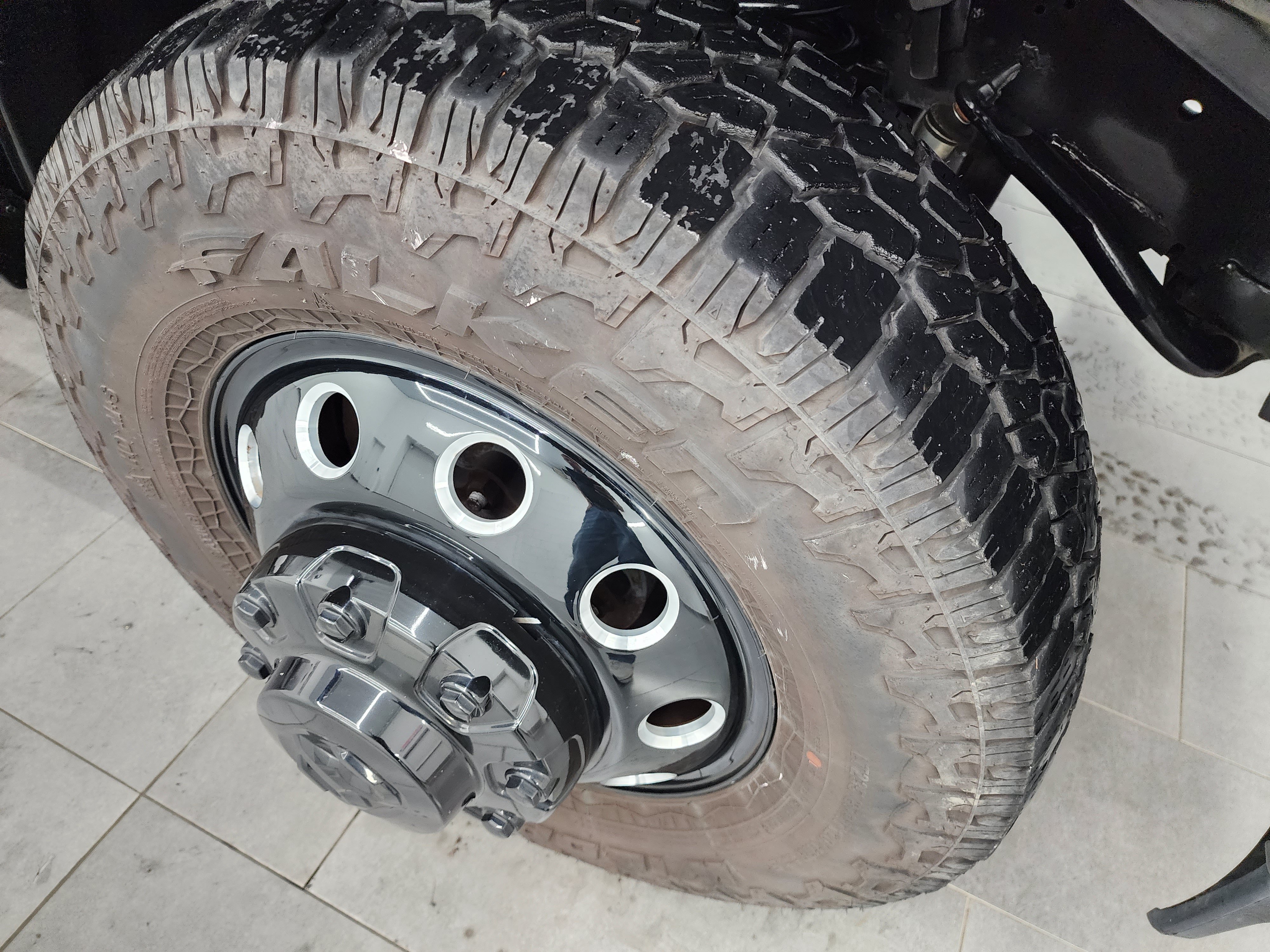 Used 2024 RAM 3500 Big Horn w/ Night Edition AWD/4WD image 3