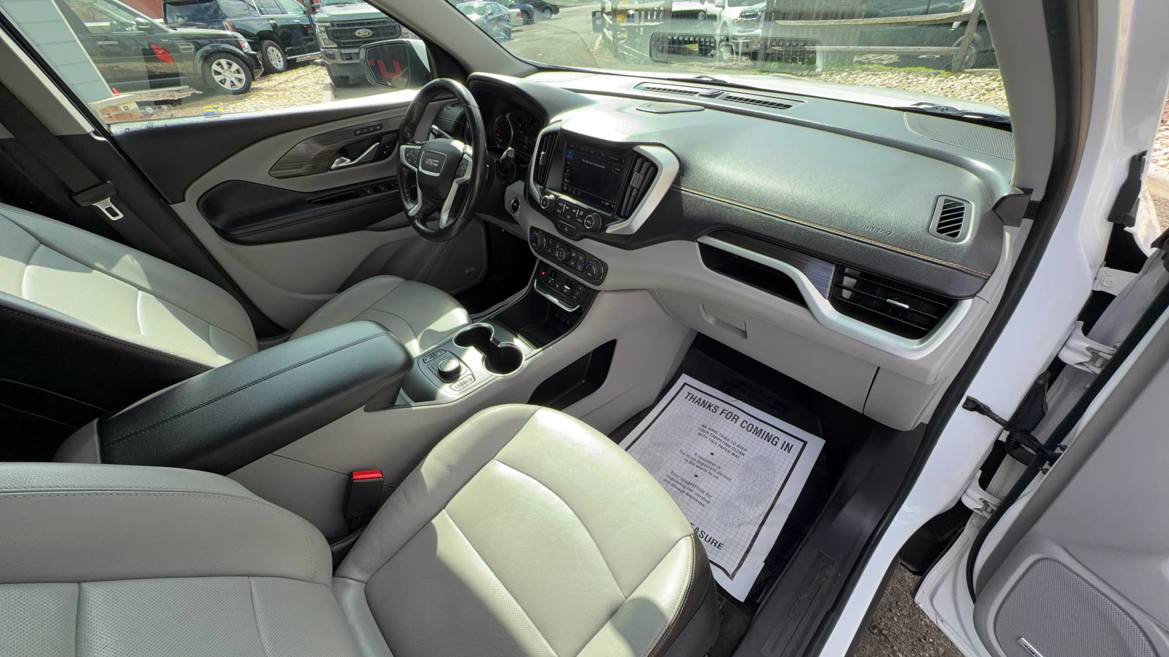Used 2018 GMC Terrain SLT w/ Infotainment Package II AWD/4WD image 23