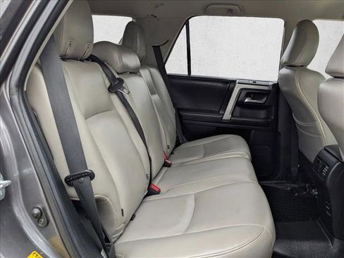 Used 2016 Toyota 4Runner SR5 image 22