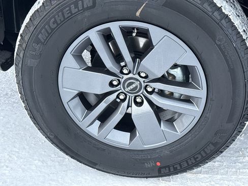 New 2026 Nissan Frontier SV image 9