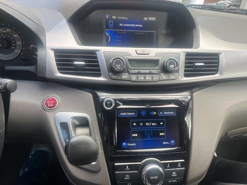 Used 2014 Honda Odyssey EX image 3