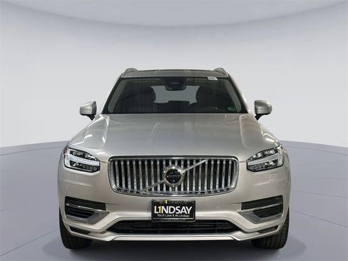 Used 2023 Volvo XC90 T8 Plus w/ Protection Package Premier image 5