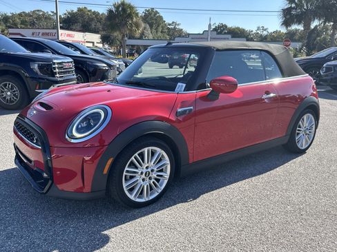 Used 2024 MINI Cooper S image 7