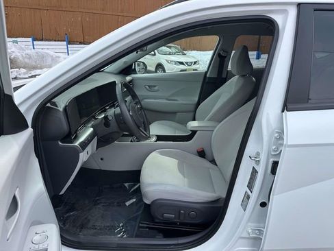 Used 2024 Hyundai Kona SEL image 16