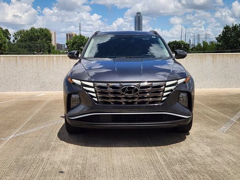 Used 2022 Hyundai Tucson SEL w/ Convenience + Premium Package FWD image 2