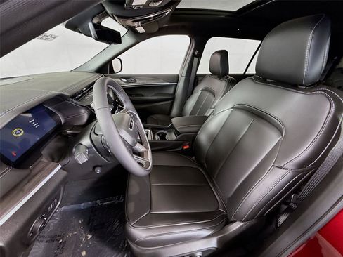 New 2026 Jeep Grand Cherokee L Limited AWD/4WD image 16