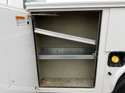 Used 2017 Ford F350 XL image 28