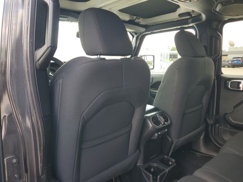 Used 2020 Jeep Wrangler Unlimited Sport image 13