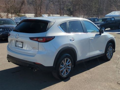 Used 2023 MAZDA CX-5 AWD 2.5 S w/ Select Package image 4