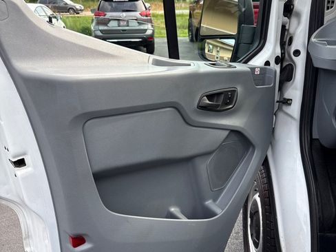 Used 2019 Ford Transit 150 130 Low Roof RWD image 29