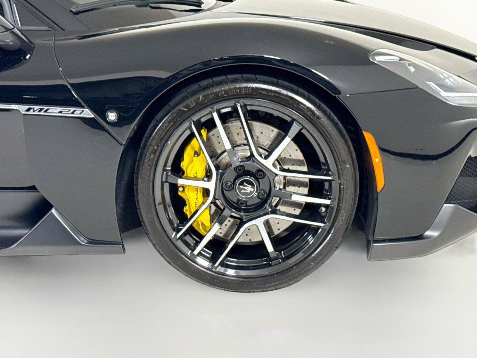 Used 2022 Maserati MC20 Coupe RWD image 36