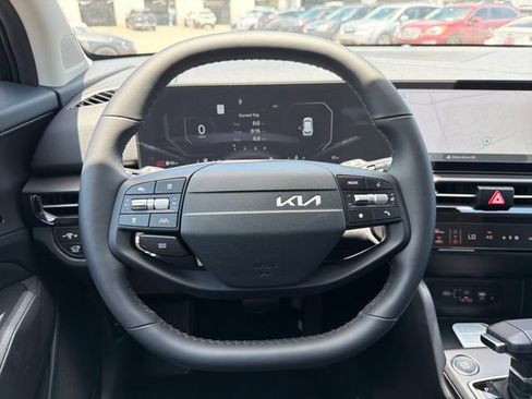 New 2026 Kia Sportage SX FWD image 10