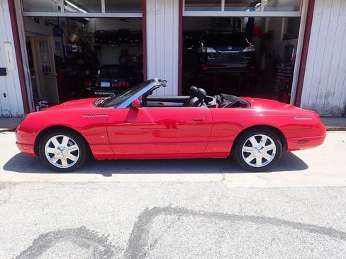Used 2003 Ford Thunderbird RWD image 5