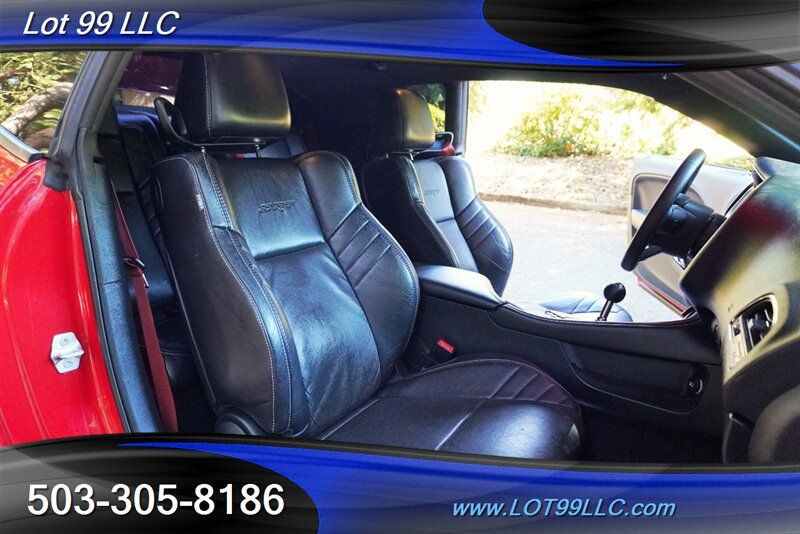 Used 2015 Dodge Challenger SRT Hellcat RWD image 16