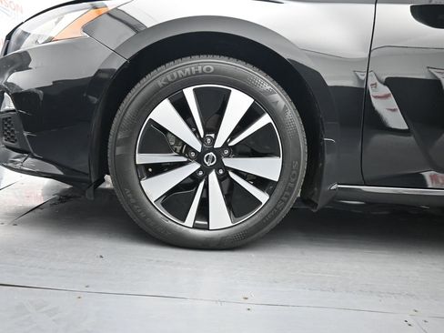 Used 2022 Nissan Altima 2.5 SV image 12