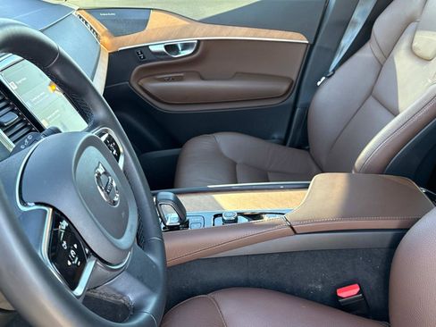 Certified 2023 Volvo XC90 B6 Plus w/ Protection Package Premier image 21