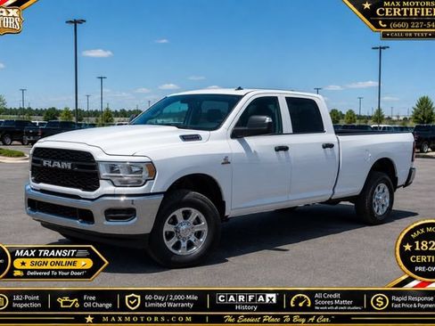 Used 2024 RAM 2500 Tradesman w/ Chrome Appearance Group AWD/4WD image 1