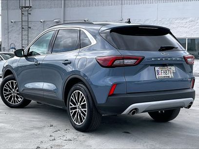 Used 2025 Ford Escape SE
