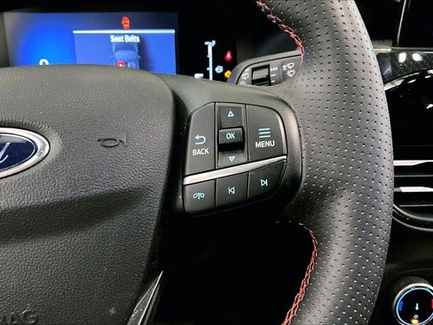 Used 2025 Ford Escape ST-Line Elite image 18