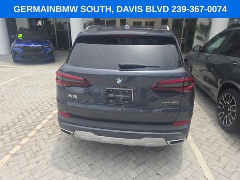 Used 2022 BMW X5 sDrive40i w/ Luxury Seating Package RWD image 7