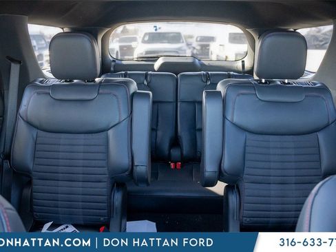New 2026 Ford Explorer ST-Line w/ ST-Line Street Pack image 21