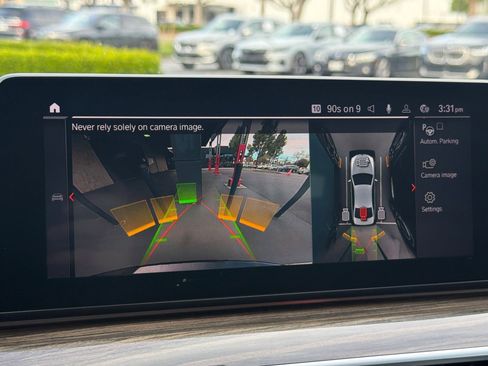 Used 2020 BMW 540i w/ M Sport Package image 26