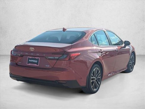 Used 2026 Toyota Camry XLE FWD image 2