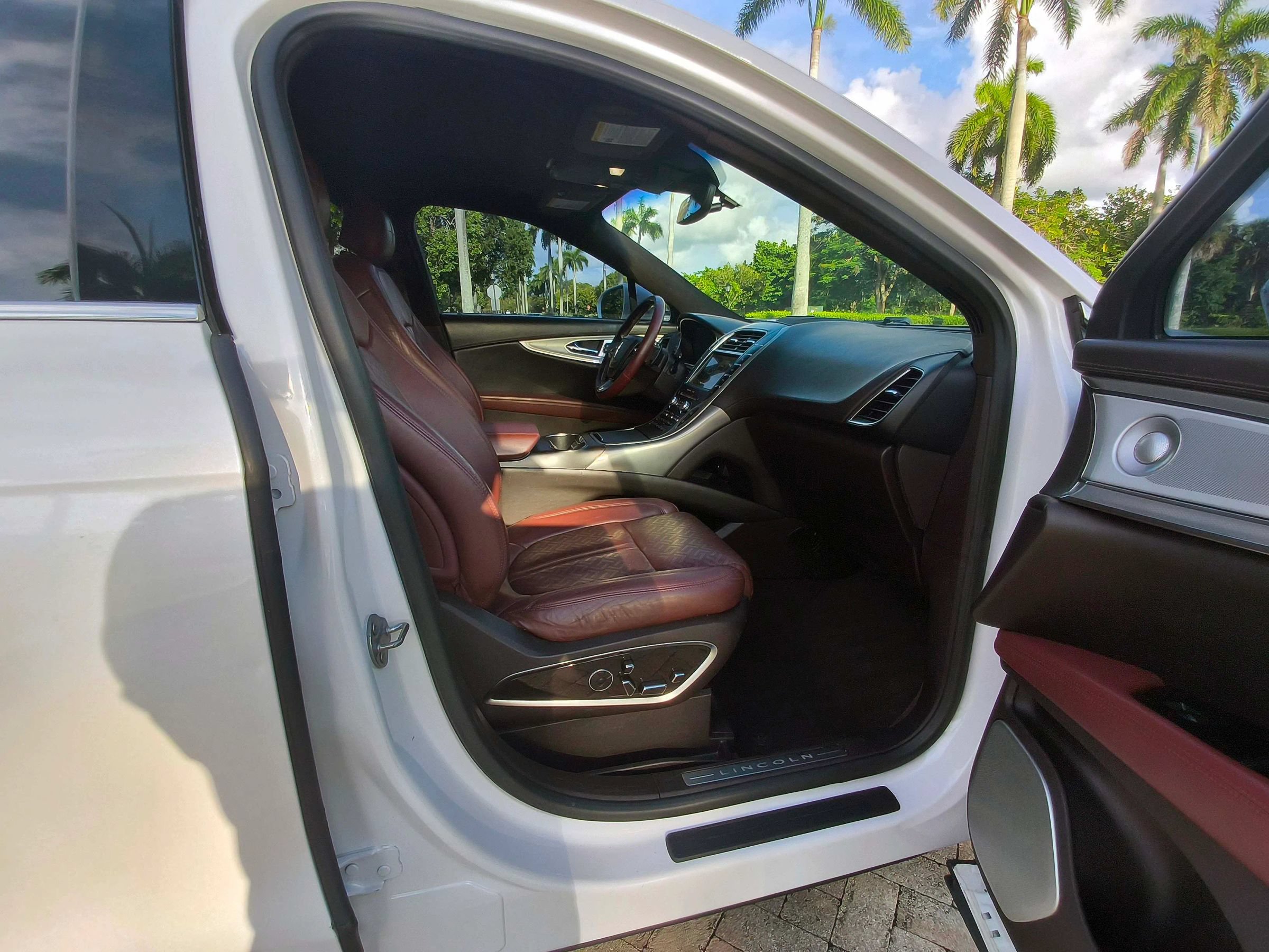 Used 2019 Lincoln Nautilus Black Label AWD/4WD image 42