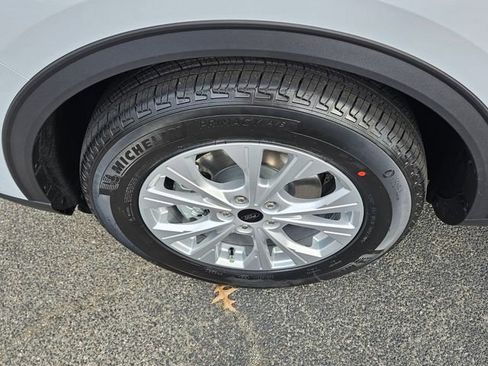 New 2026 Ford Escape Active w/ Tech Pack #1 FWD image 10