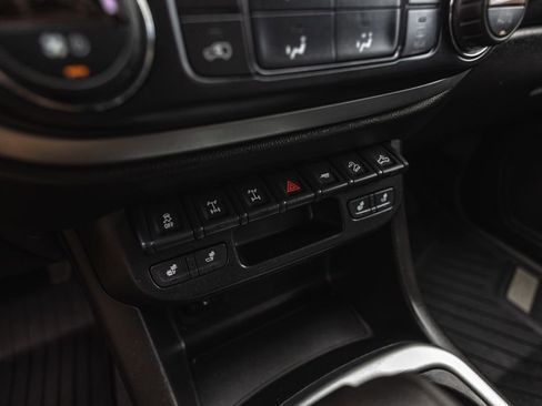 Used 2019 Chevrolet Colorado ZR2 AWD/4WD image 20