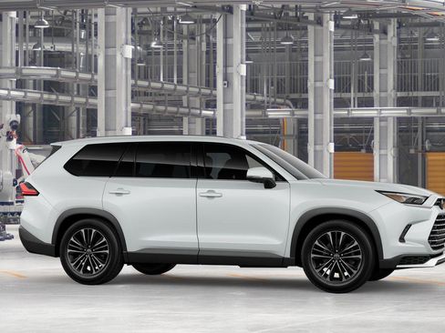 New 2026 Toyota Grand Highlander MAX Platinum image 13