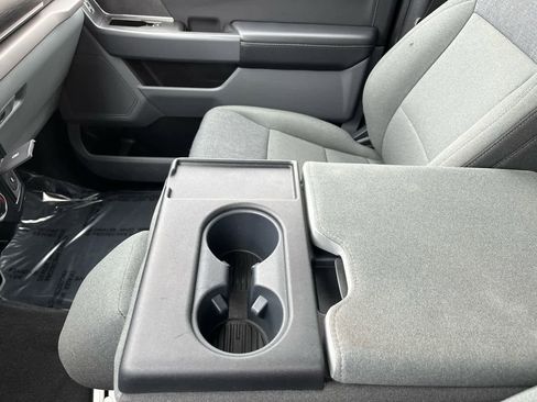 Used 2024 Ford F150 XLT image 34