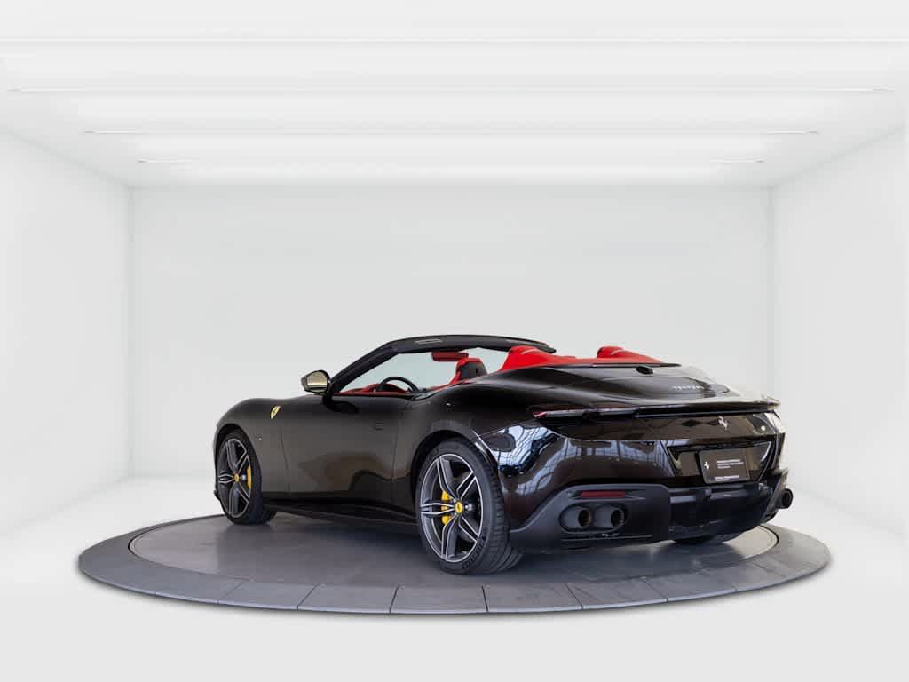 Used 2025 Ferrari Roma Spider RWD image 3