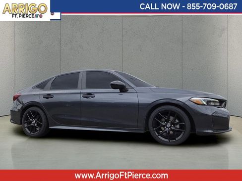 Used 2025 Honda Civic Sport image 1