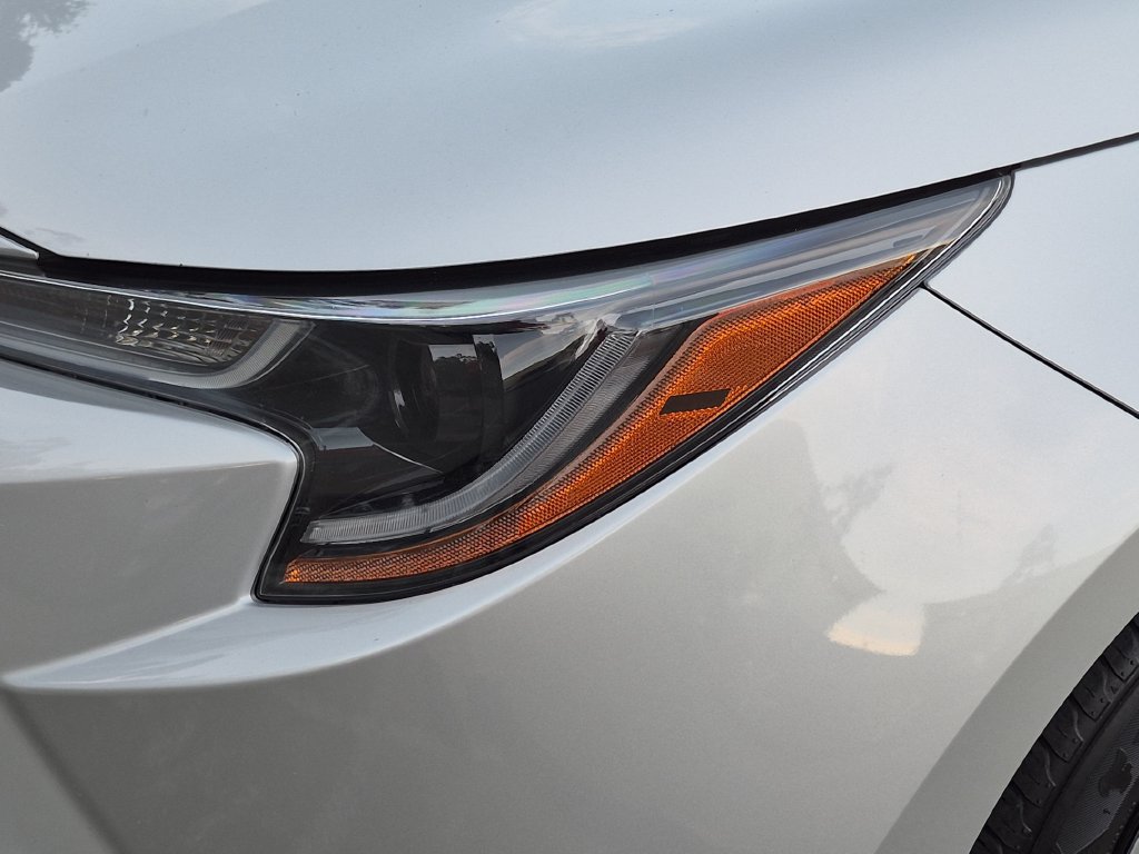 Used 2023 Toyota Corolla LE FWD image 10