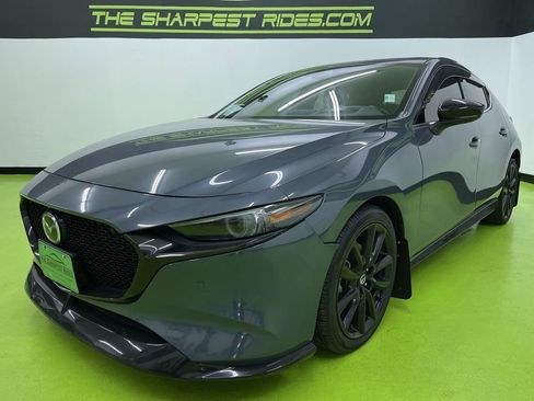 Used 2021 MAZDA MAZDA3 Hatchback w/Premium Plus Pkg image 5