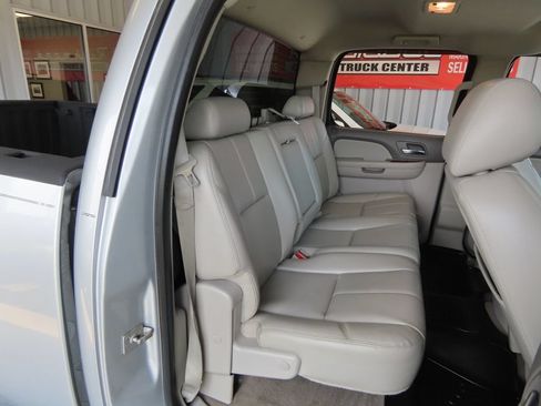 Used 2012 GMC Sierra 2500 SLT w/ SLT Convenience Package AWD/4WD image 27