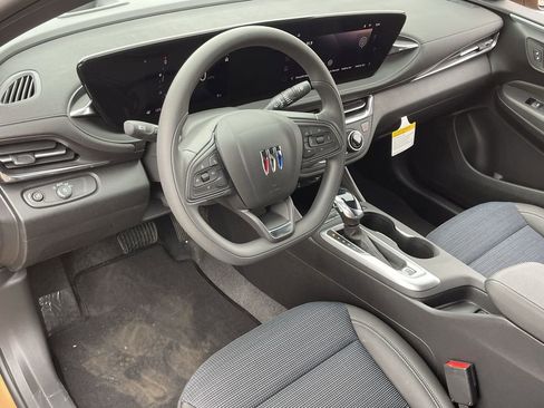 New 2026 Buick Envista Preferred image 10
