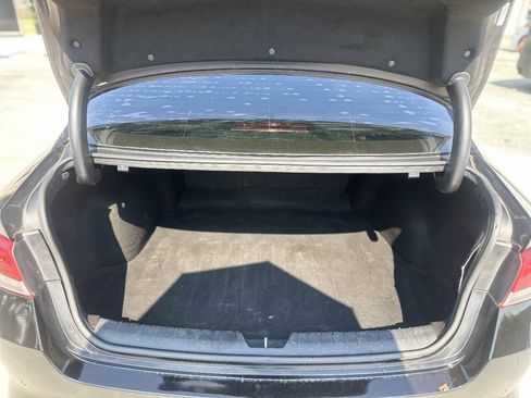 Used 2018 Kia Optima S FWD image 7