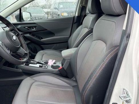 Used 2025 Subaru Crosstrek 2.5i Limited w/ Crosstrek Mirror Package image 11