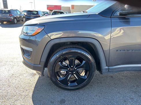 Used 2019 Jeep Compass Altitude image 13