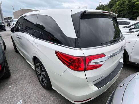 Used 2019 Honda Odyssey Elite image 3