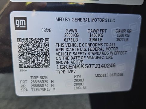 Used 2026 GMC Acadia Elevation w/ Elevation Premium Package FWD image 26