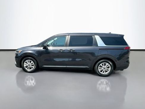 Used 2022 Kia Carnival LX FWD image 9