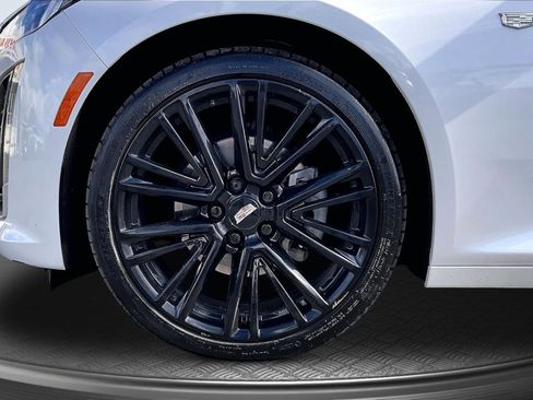 Used 2021 Cadillac CT5 Luxury w/ Sun And Sound Package AWD/4WD image 9