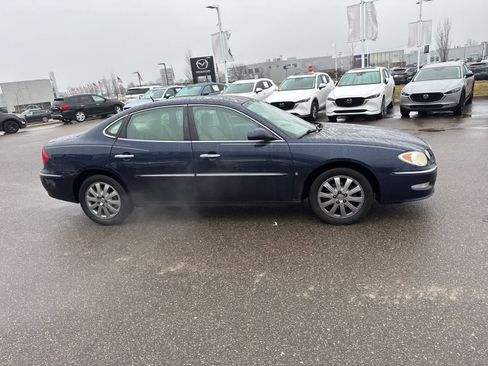 Used 2009 Buick LaCrosse CX image 4
