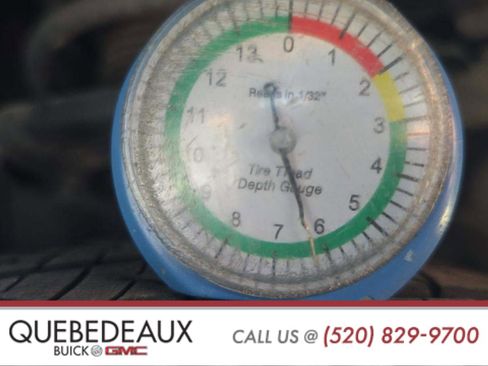 Used 2017 Toyota Yaris iA image 21